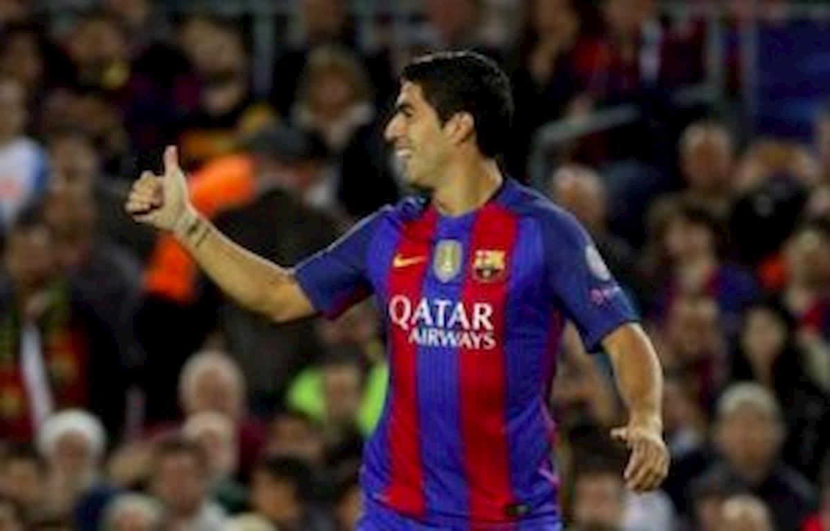 Suarez salta Napoli-Barcellona, si opera per una lesione al menisco