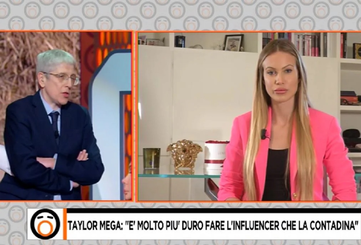 Taylor Mega, Fuori dal Coro