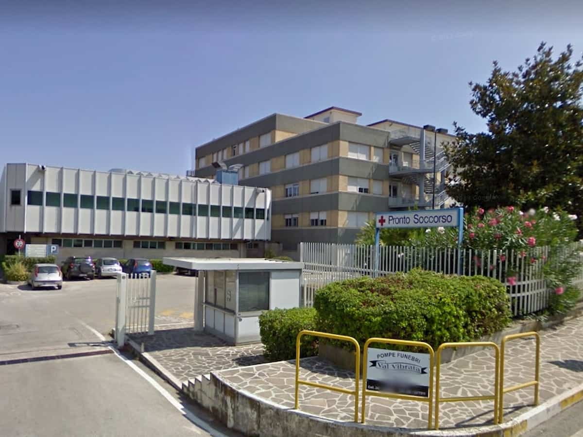 Coronavirus, due casi sospetti a Teramo: isolato l'ospedale Sant'Omero