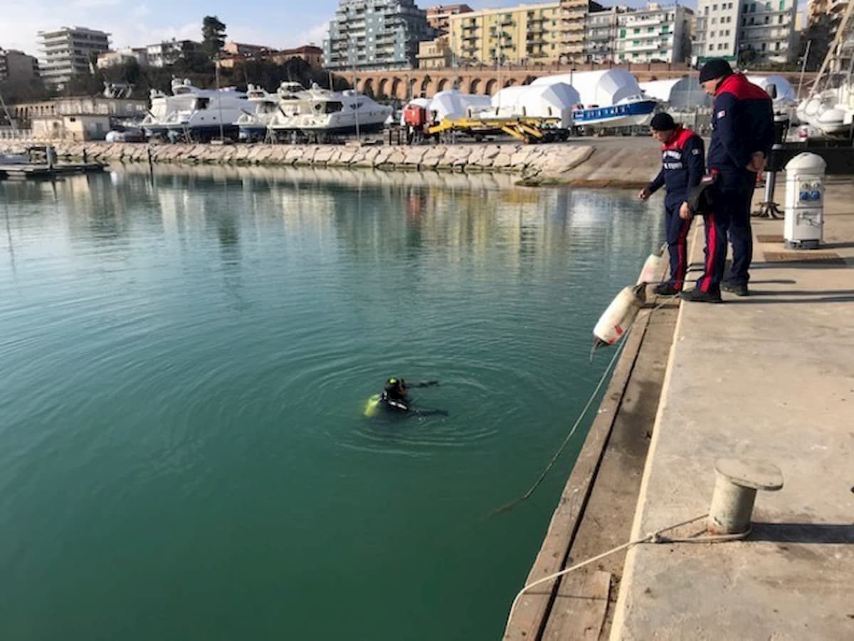 Victorine Bucci scomparsa a Termoli: suo il cadavere trovato in un'auto sui fondali del porto