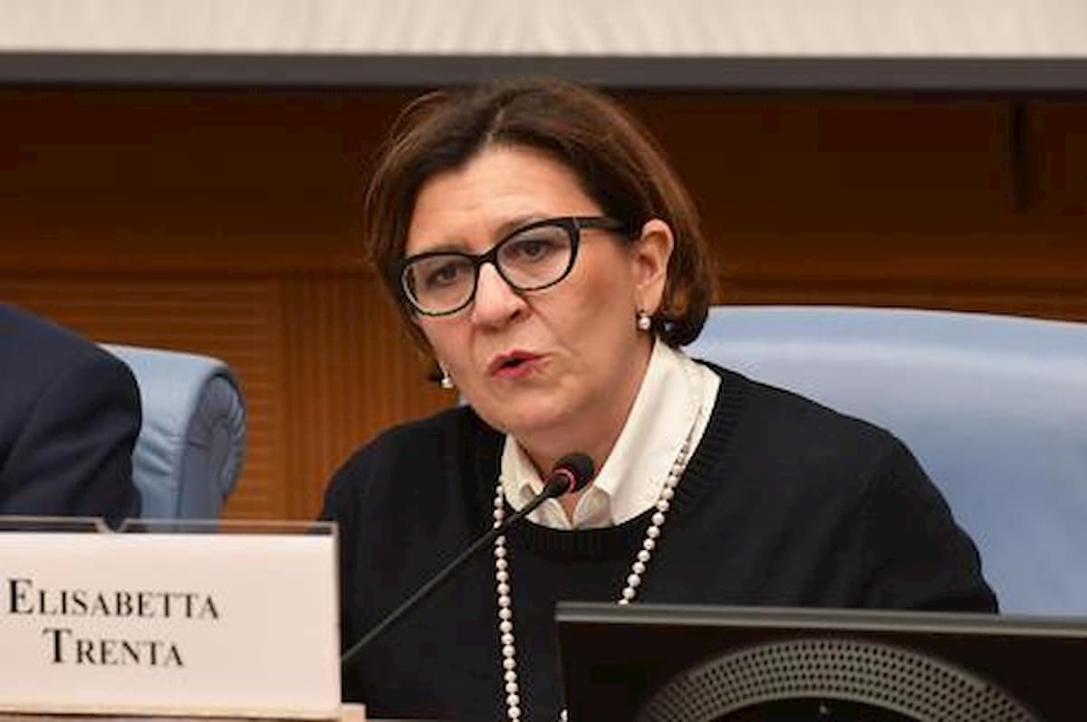 Elisabetta Trenta, la Procura militare archivia il fascicolo sull'appartamento