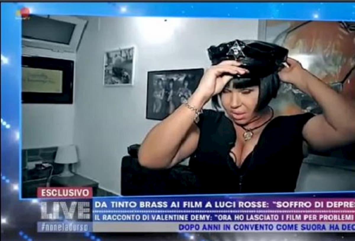 Valentine Demy torna sul set dopo 10 anni: "Grazie a Max Felicitas. Ero depressa, ora..."