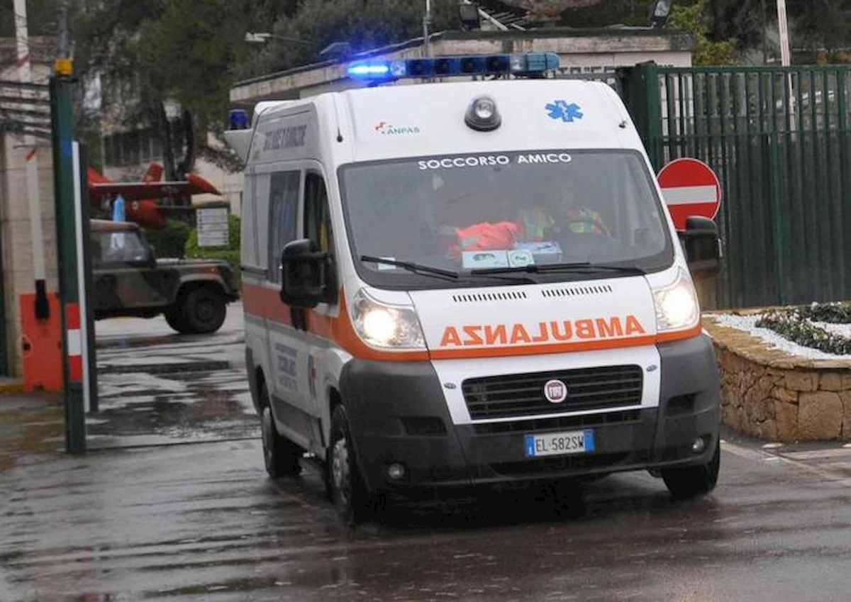 Abbadia San Salvatore, travolto da auto mentre portava i figli a scuola. Alessandro Silvestri morto a 49 anni