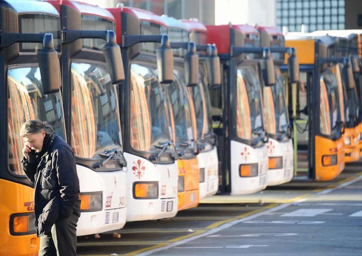 autobus ataf firenze ansa