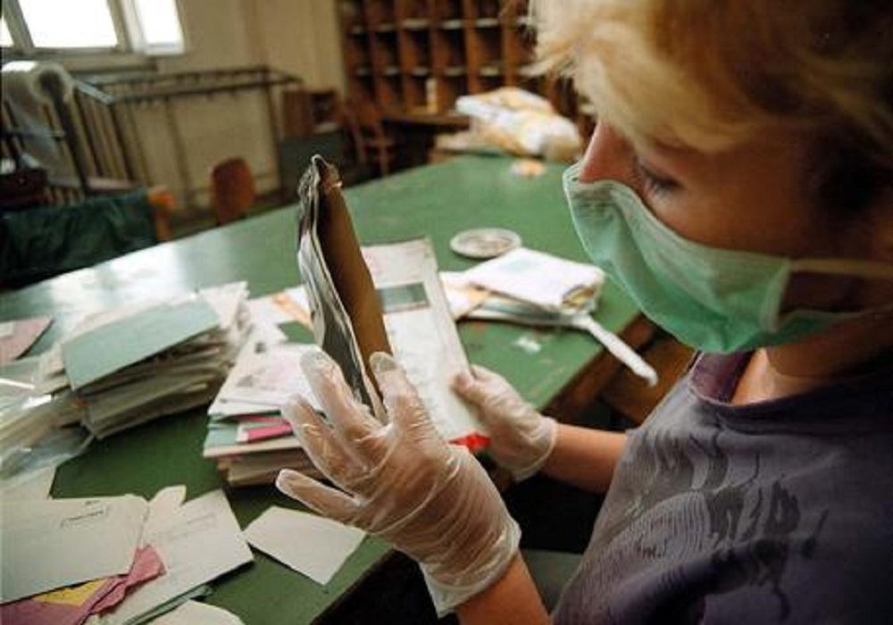 Fratelli d'Italia, buste con polvere sospetta nella sede nazionale del partito