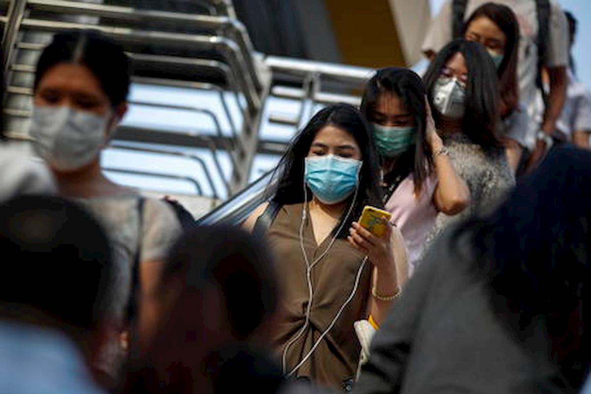 Hong Kong, fuggono dalla quarantena: caccia a due persone