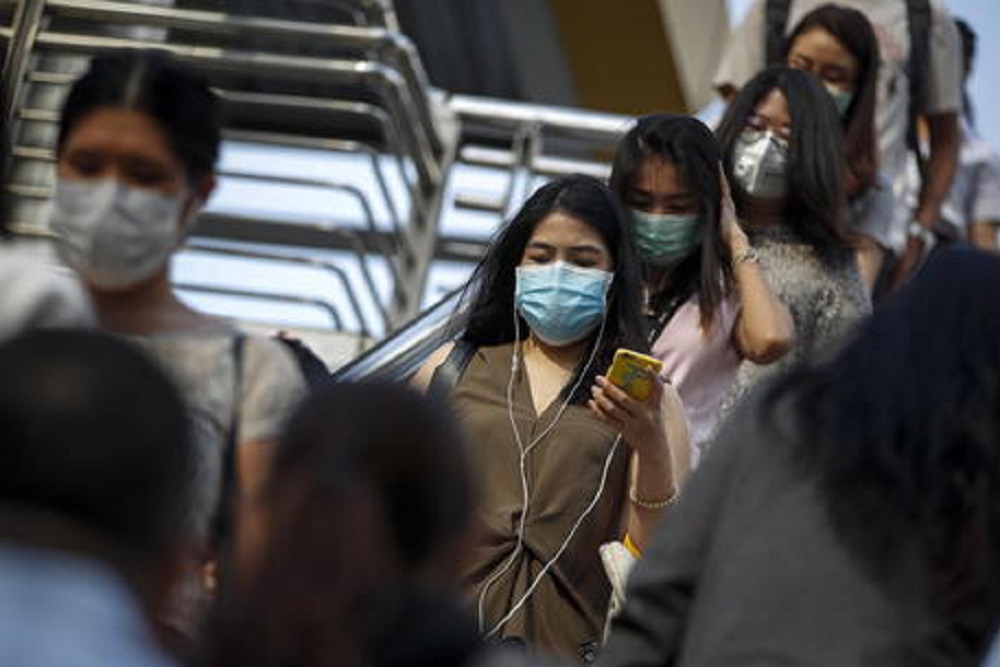 Coronavirus, bimba cinese torna dalle vacanze e gli alunni disertano la scuola