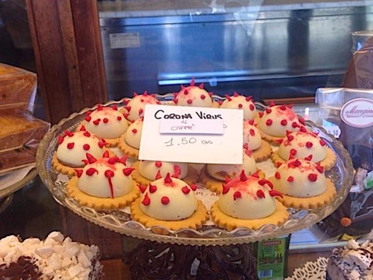 Coronavirus al caffè contro la psicosi al bar Mangini a Genova