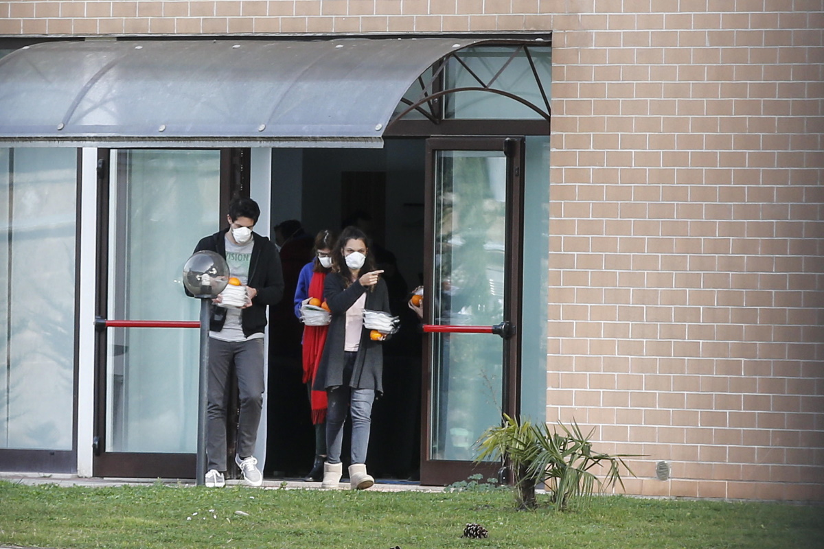 Coronavirus, caso sospetto a Olbia. Bimbi in ospedale dalla Cecchignola