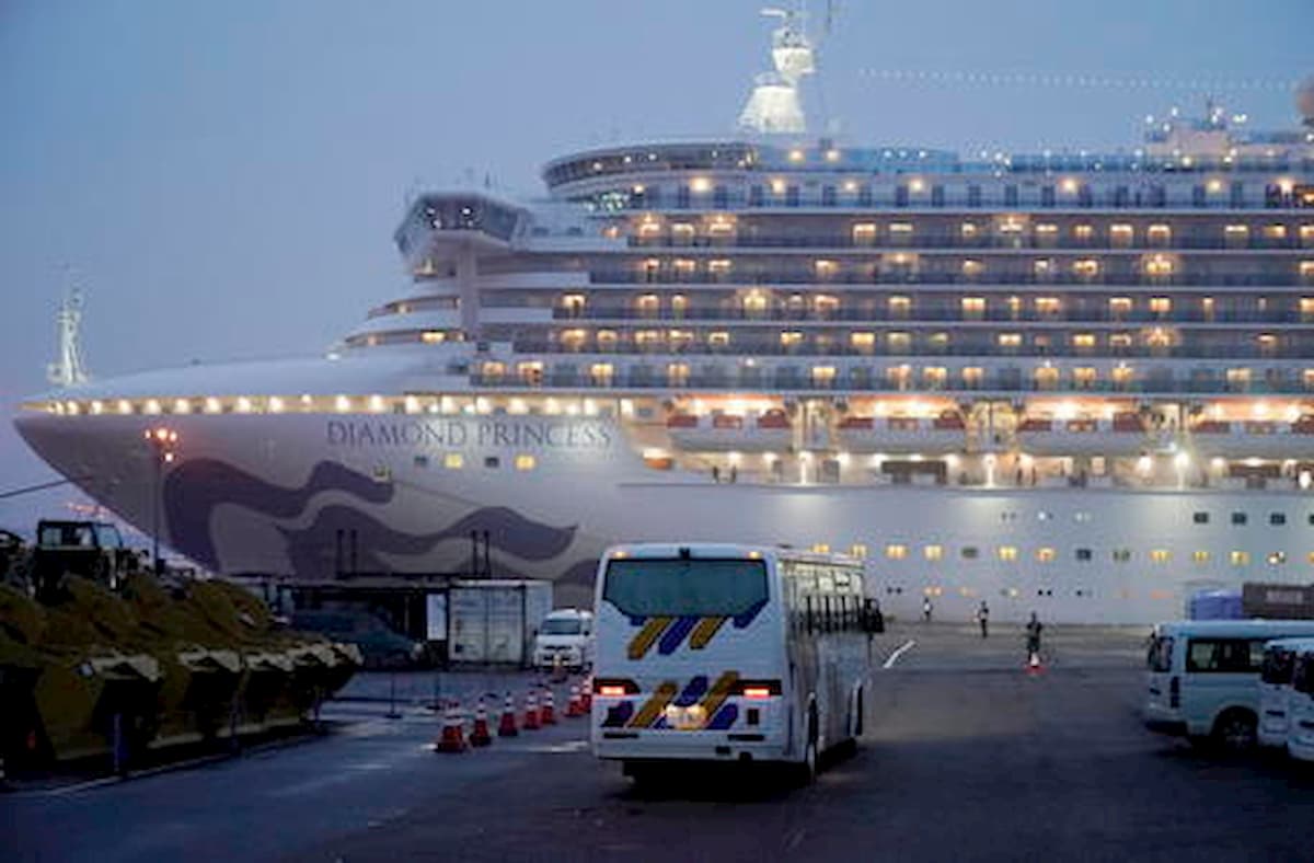 Coronavirus, negativi al primo test da coronavirus gli italiani a bordo della Diamond Princess