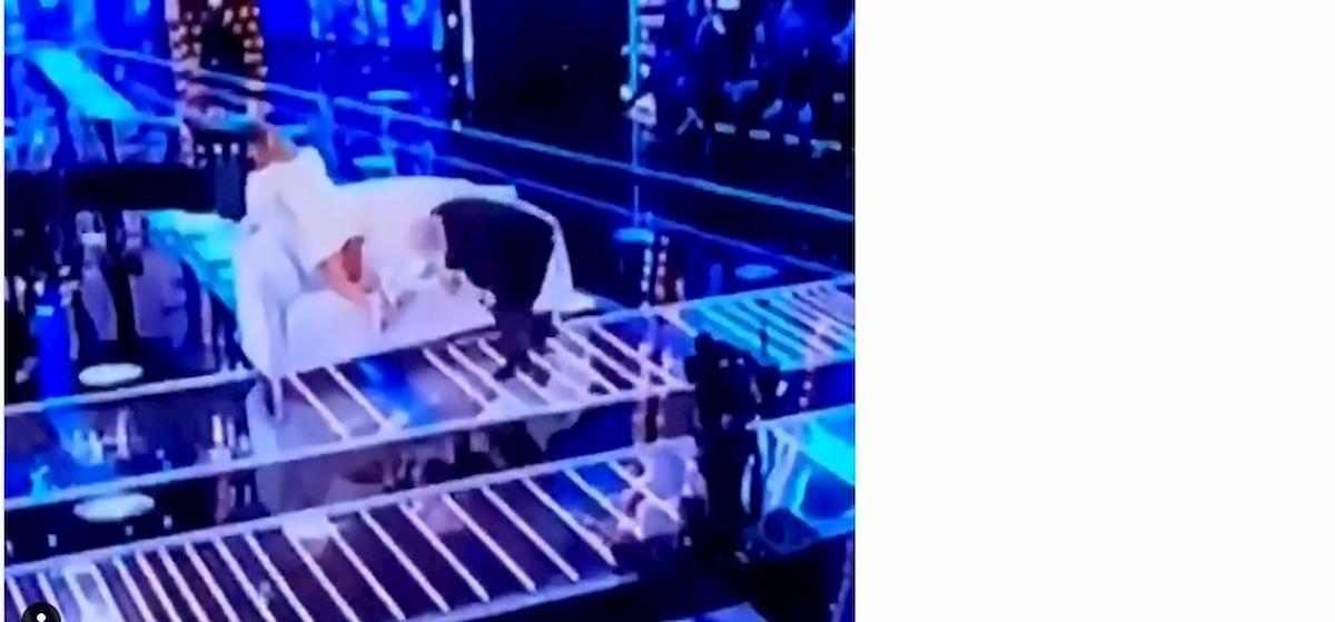 barbara d'urso sgarbi gonna