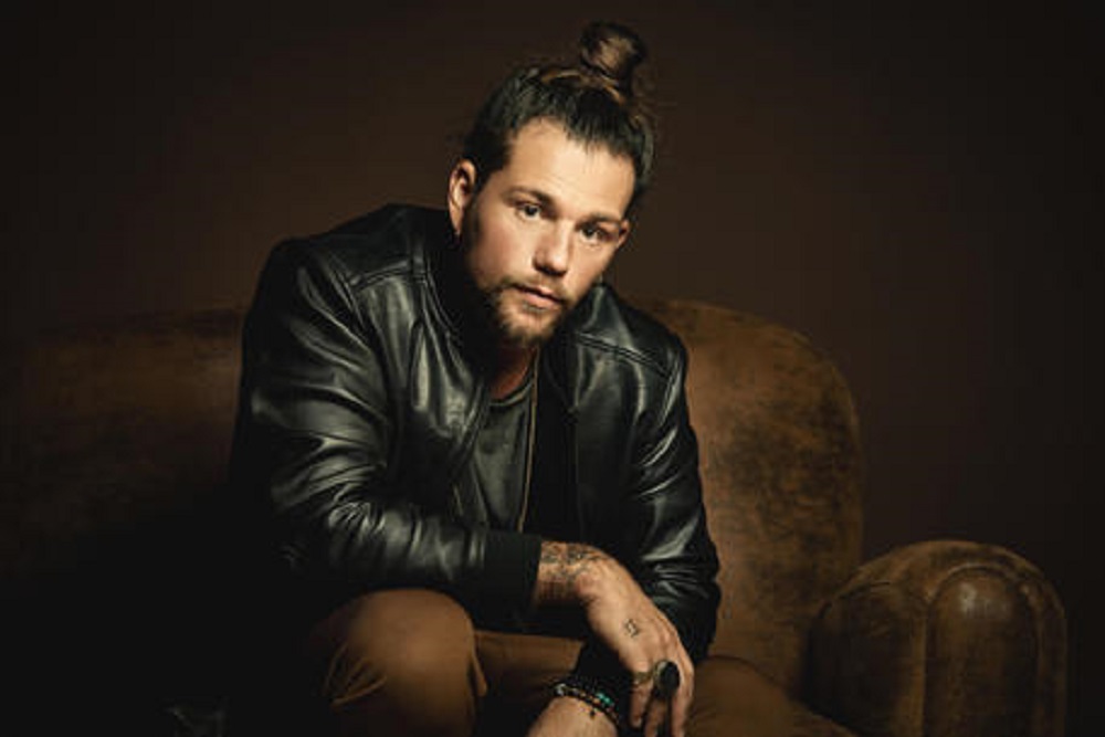 Verissimo, Enrico Nigiotti: "Una volta strappai il velo a una suora"