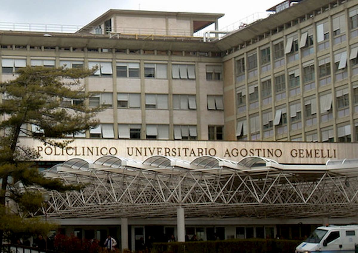 Roma, cadavere mummificato al Policlinico Gemelli: era un paziente scomparso ad agosto. Si indaga per omicidio