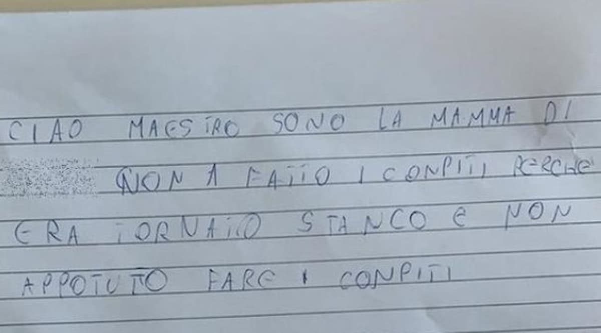 "Non appotuto fare i conpiti": la giustificazione con firma falsa della madre spopola in rete