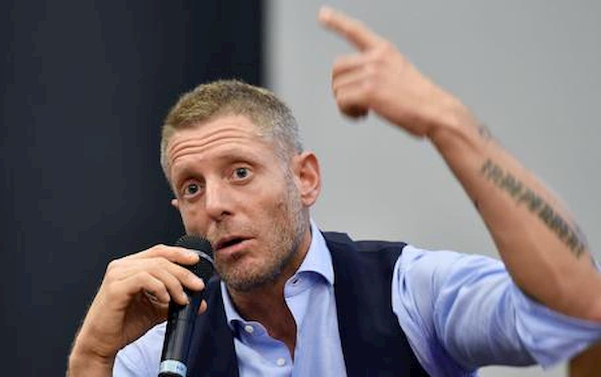 Lapo Elkann ricorda nonna Marella Agnelli: "Sei e rimarrai sempre il mio angelo custode"