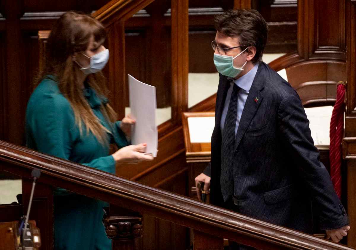 mascherina camera ansa