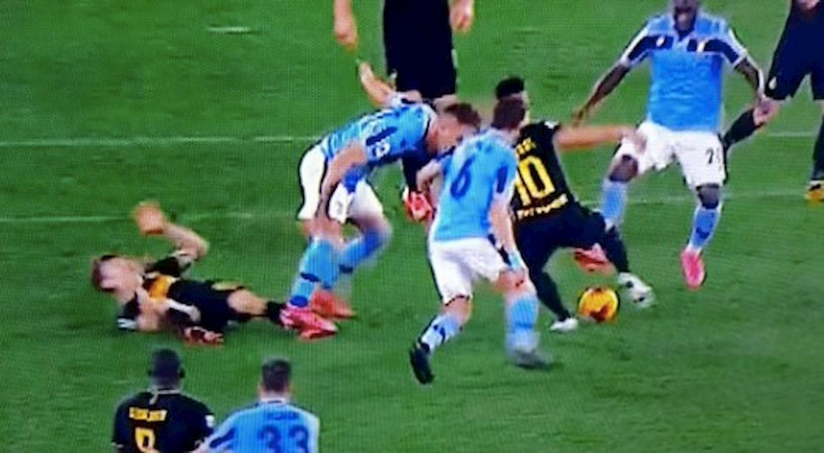 Lazio-Inter, tifosi nerazzurri furiosi sui social: "Milinkovic andava espulso, poi ha deciso la partita"