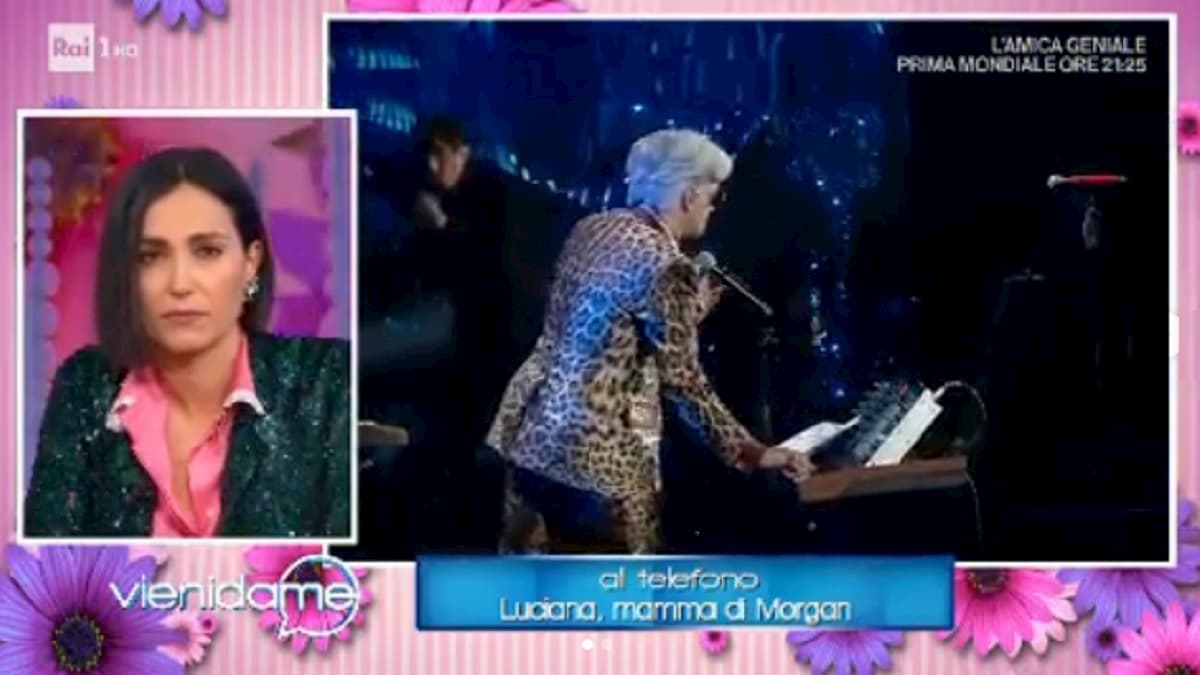 Vieni da Me, la mamma di Morgan chiama in diretta: "Mio figlio ha dedicato la vita alla musica, certe schifezze che leggo..."