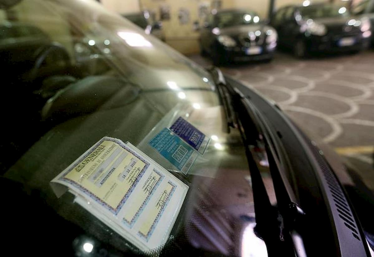 RC auto familiare, via il 16 febbraio. Ma 5 milioni di italiani non sanno cos’è