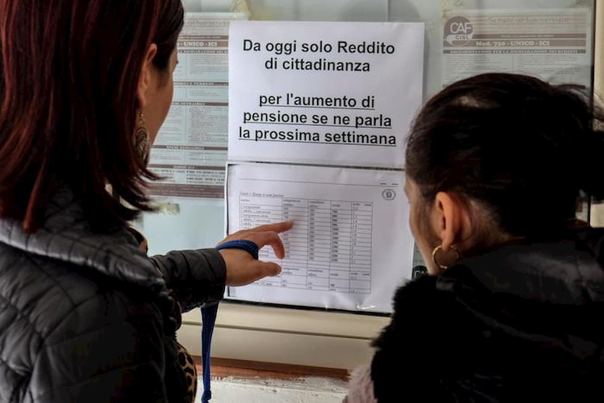 Reddito di cittadinanza: Postamat sequestrato a due coniugi furbetti. Se menti (a prescindere dalle soglie) sei fuori