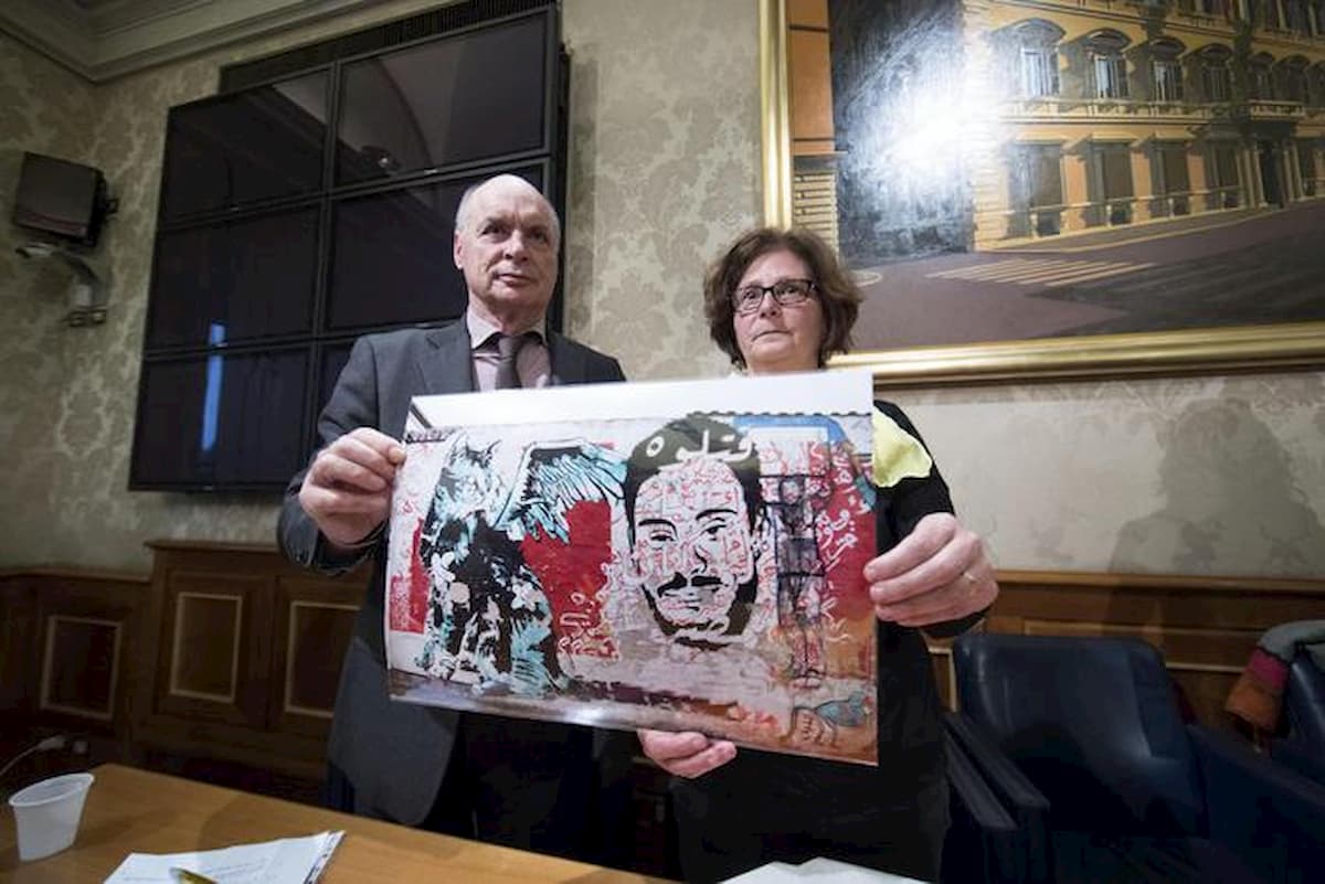 Giulio Regeni, i genitori in Parlamento: "Fuffa da Alfano, l'ambasciatore italiano non risponde, gli egiziani ci spiano..."