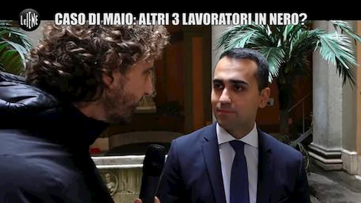 Filippo Roma (Le Iene) aggredito da attivisti M5s: "Ci sono rimasto molto male. Non capiscono"