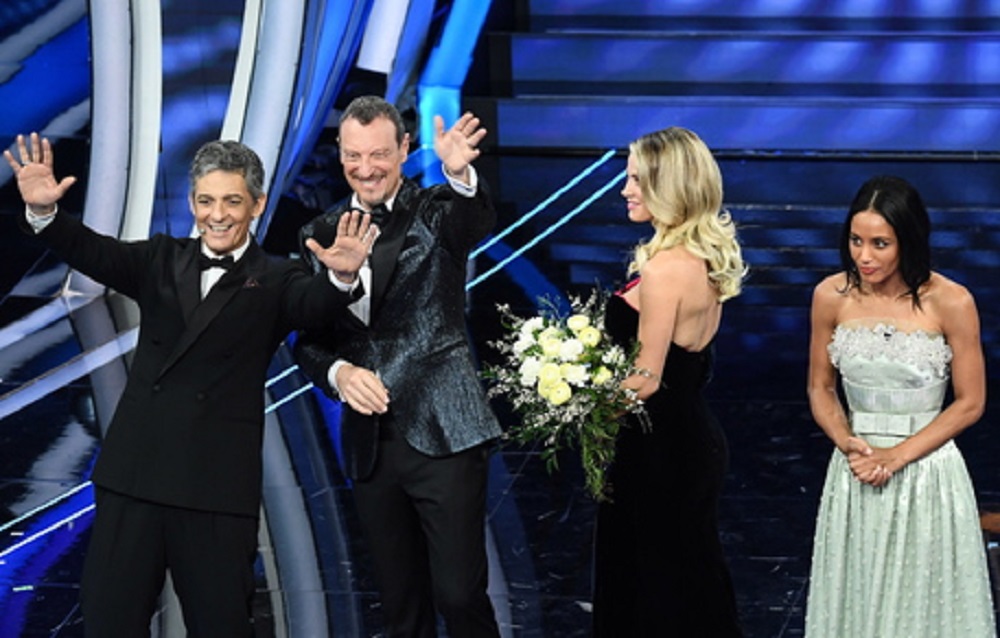 Sanremo, la spedizione dei mille. Scoppia il caso sul personale Rai (e parenti) al Festival