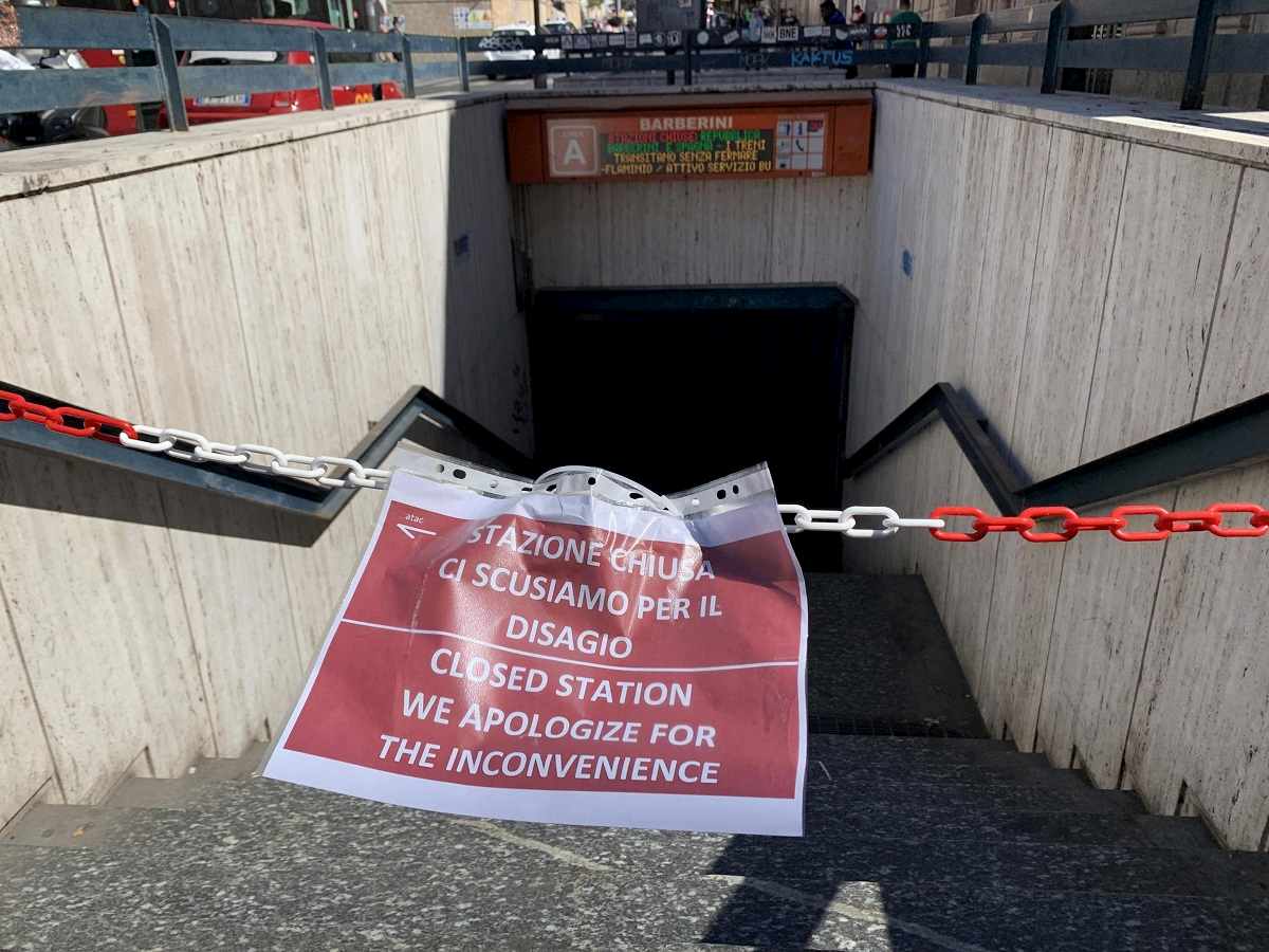 stazione chiusa atac roma