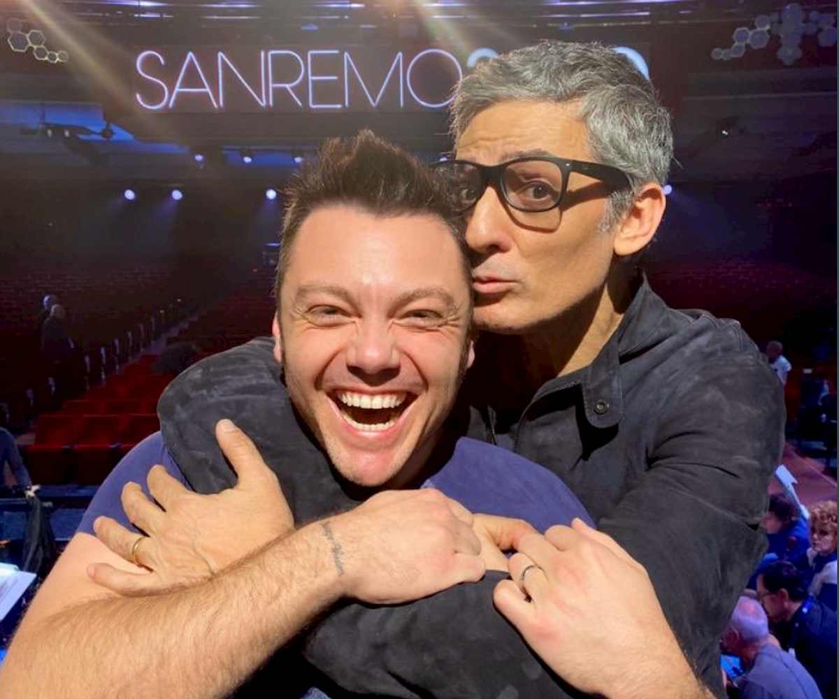 Sanremo 2020, Fiorello e Tiziano Ferro fanno la pace: stasera il duetto con "Finalmente Tu"