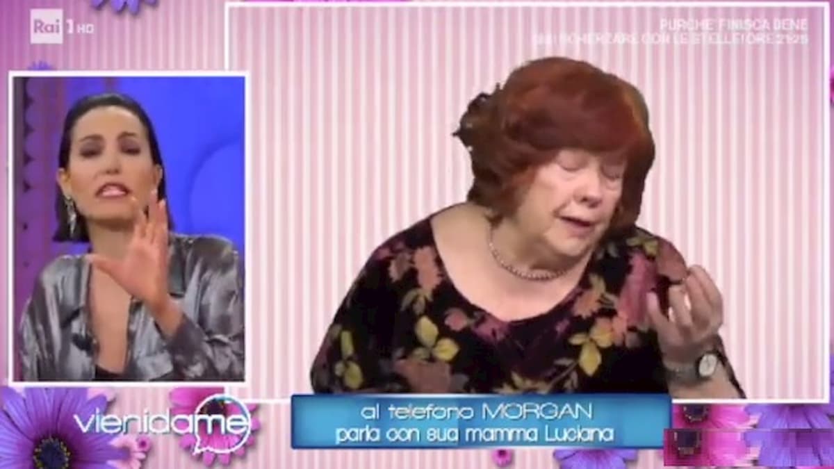 Vieni da Me, la mamma di Morgan piange in diretta. Arriva la chiamata del figlio