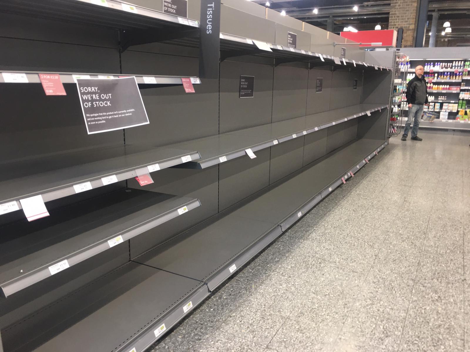 Coronavirus, italiana cacciata da un supermercato: "Avete infettato l'Europa"