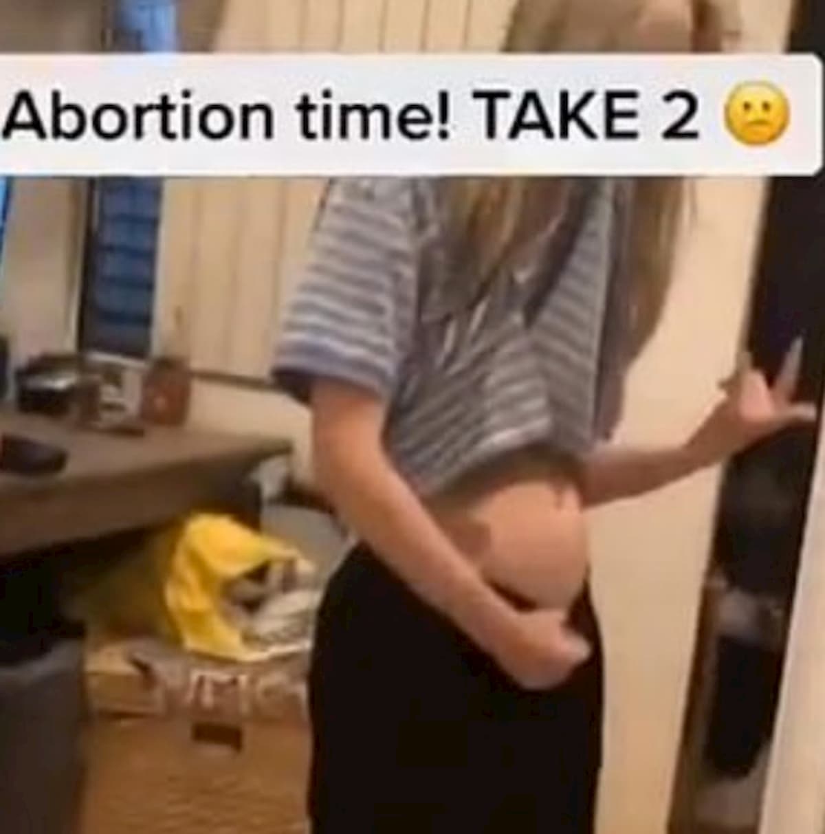 "Aborto, parte seconda": il video racconto di una adolescente su TikTok