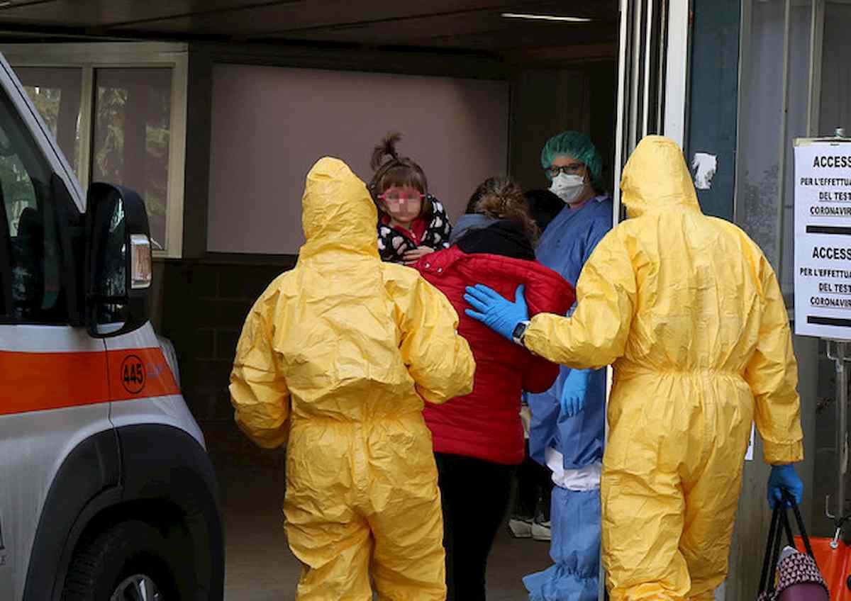 Martina Franca, gira un video fake: "E' arrivato il coronavirus". 21enne denunciato per procurato allarme