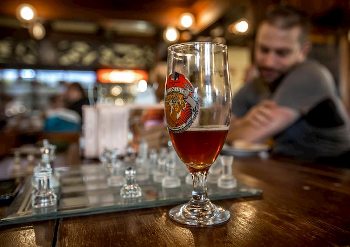 Coronavirus, goriziani varcano confine sloveno per andare a bere