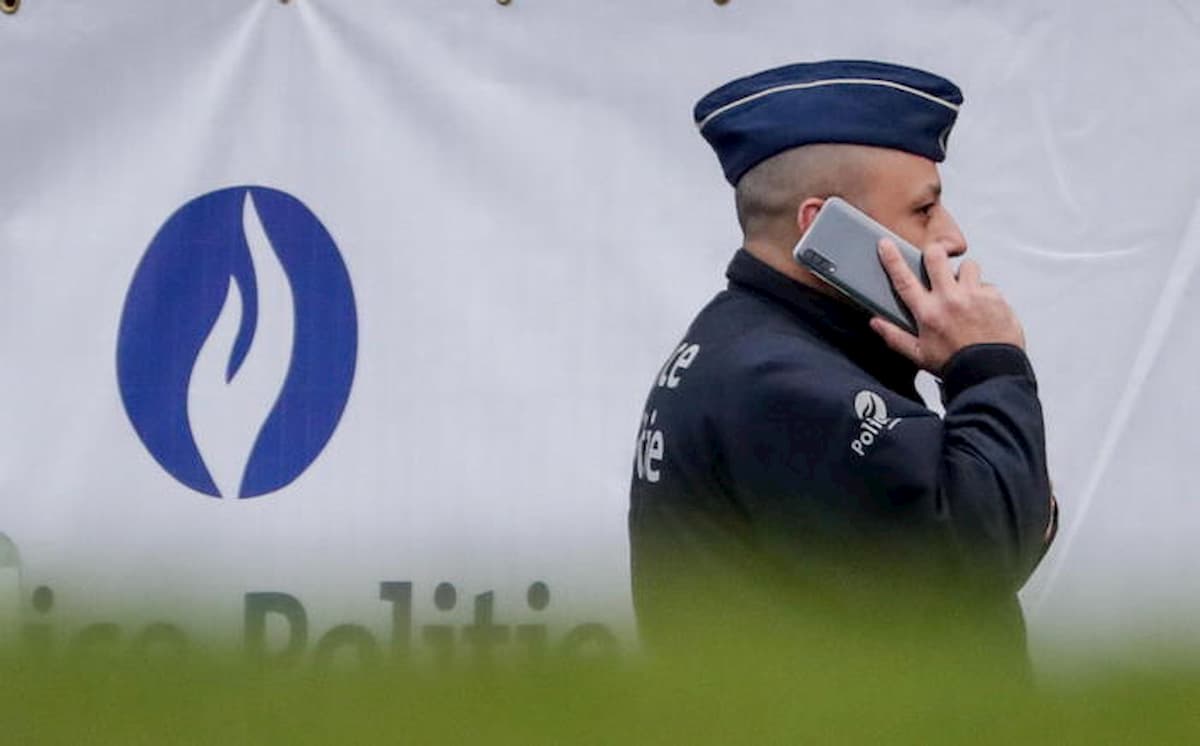 Coronavirus: Belgio chiude scuole, bar, ristoranti e teatri