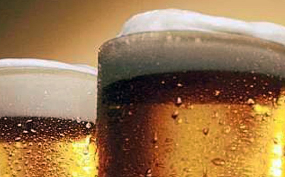 Coronavirus, escono per un aperitivo in campagna. Denunciati vicino Reggio Emilia