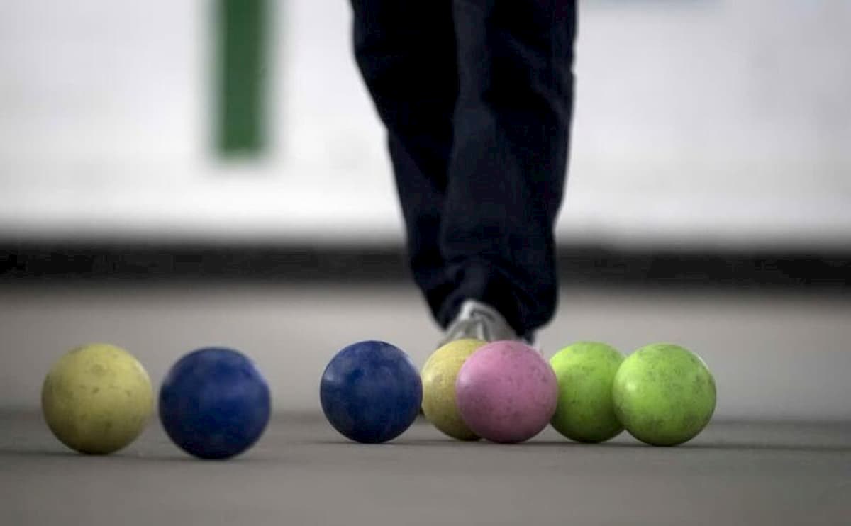 Coronavirus, Medicina diventa zona rossa: contagio colpa di una bocciofila