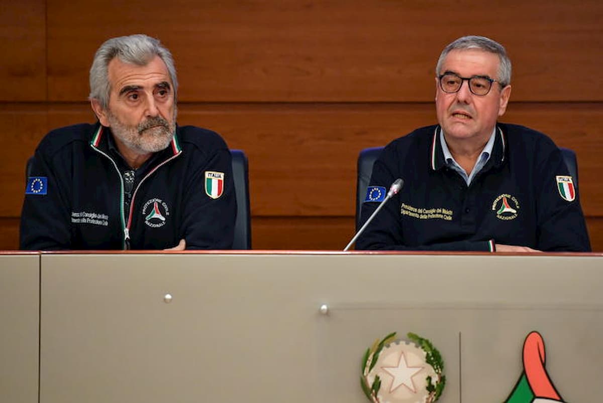 Coronavirus, ci sono 12 positivi alla Protezione Civile a Roma. Negativo Borrelli