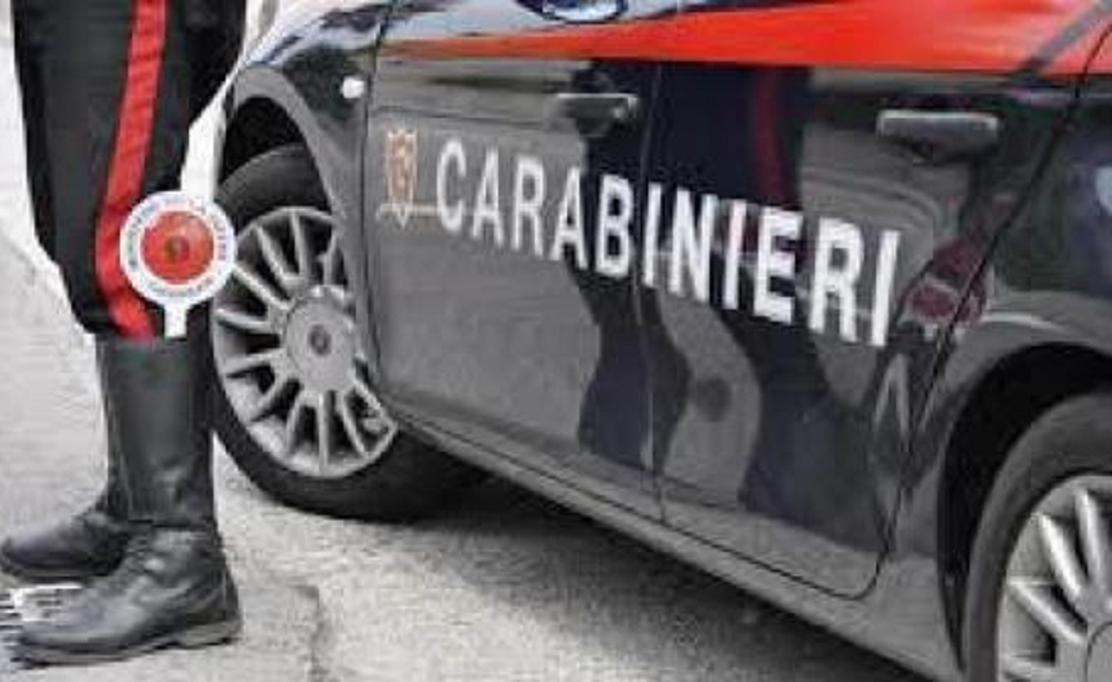 Susà di Pergine, litigio tra gemelli finisce con una coltellata alla schiena