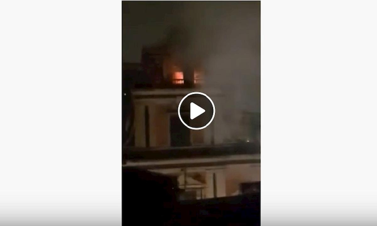 campanile fiamme