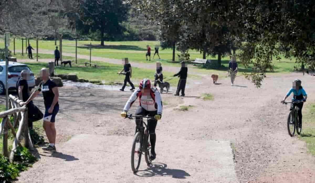 Coronavirus Italia. Ladri di aria in strada, perché li guardiamo in silenzio?