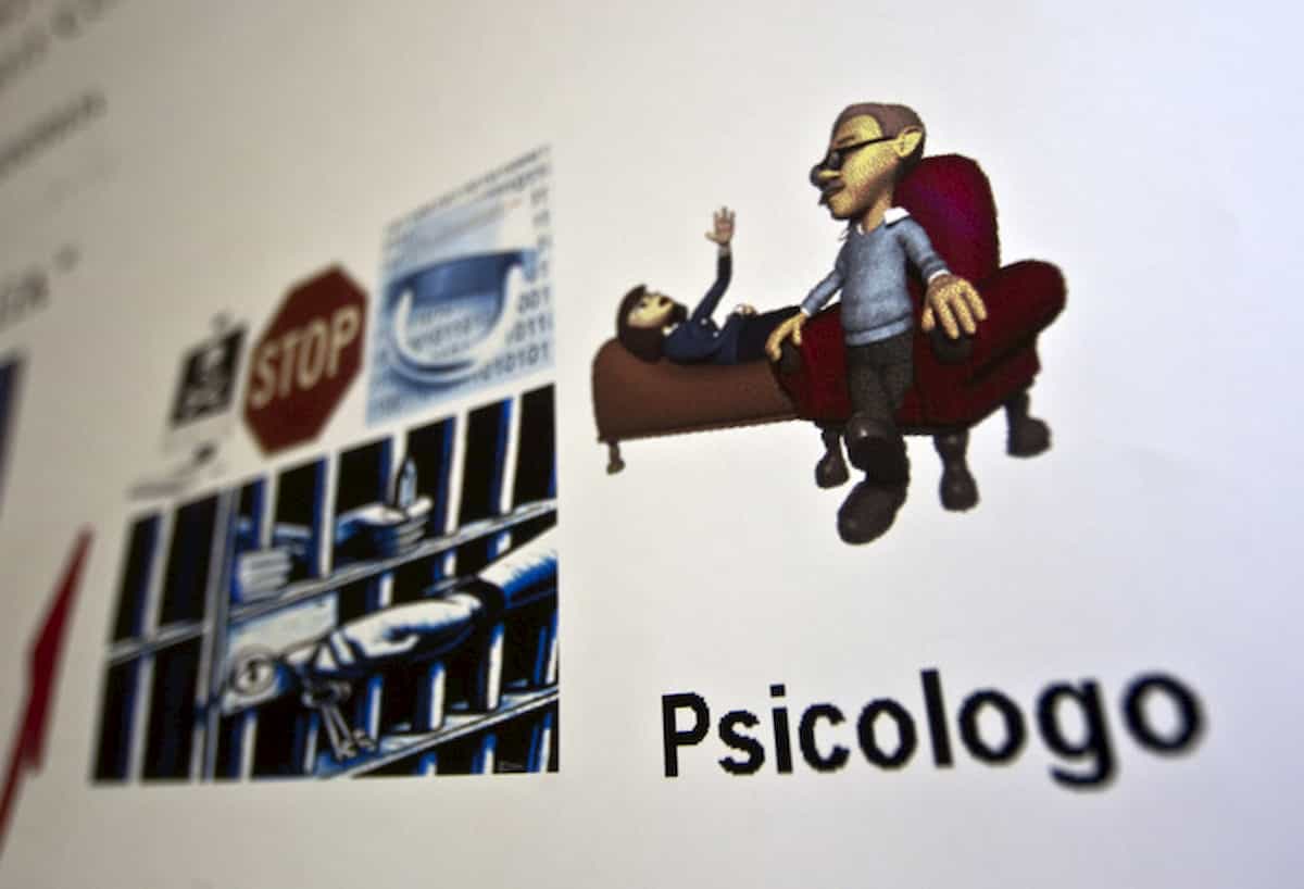 Coronavirus, sos pandemia psichica. Parla lo psicologo Andrea Vaglica: "Quando finirà rischio agorafobia"