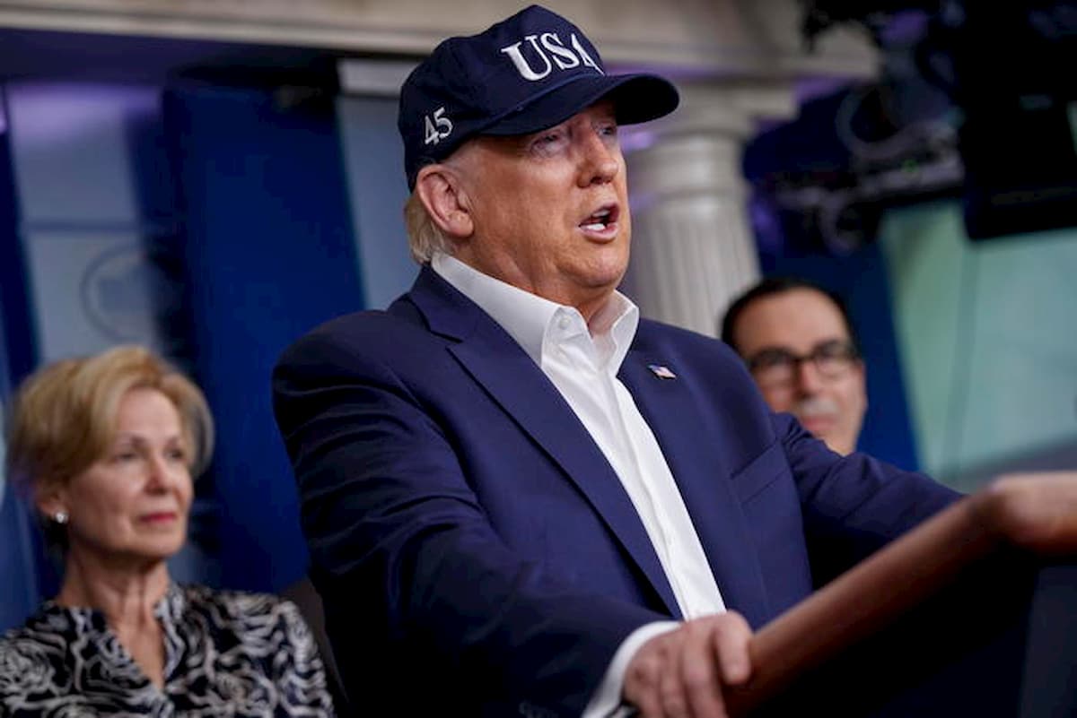 Coronavirus, Donald Trump negativo al test. In Usa 2800 casi, 58 morti, 2 a New York