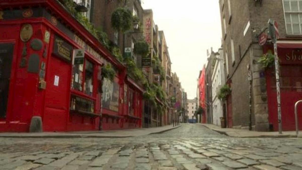 Coronavirus, 17 italiani bloccati a Dublino: 15 sono positivi. Erano a un corso Ryanair a Bergamo