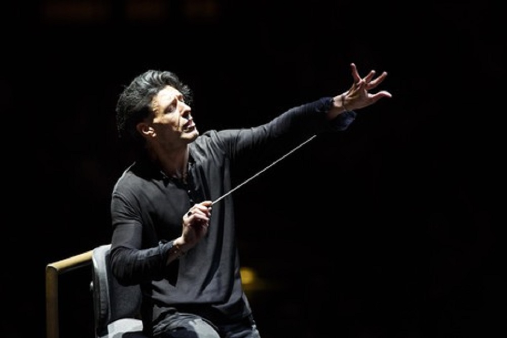 Coronavirus, Ezio Bosso: il futuro sarà "costruire non ricostruire"