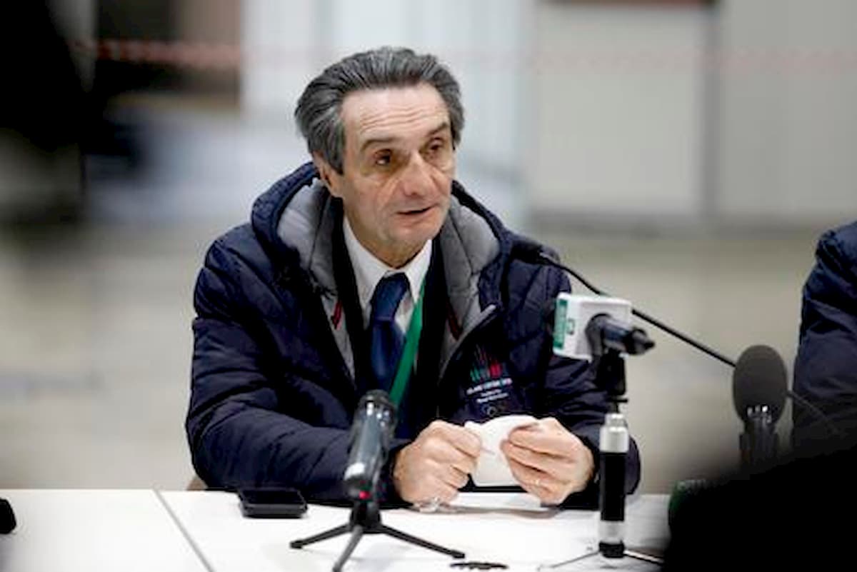 Coronavirus, in Lombardia + 2500 contagi in un giorno. Allarme Fontana: "Sono preoccupato"