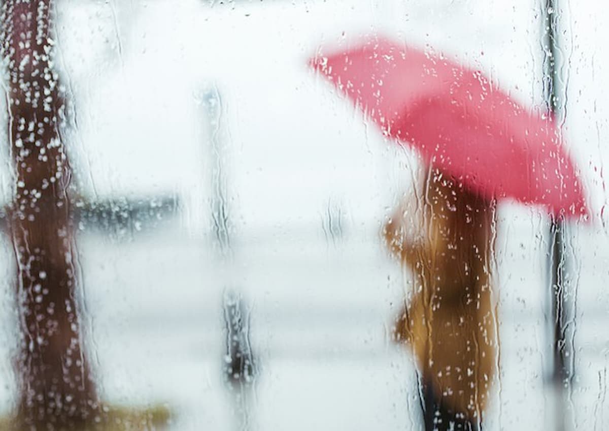 Coronavirus. Ultimi due giorni di sole, poi arriverà il gelo dalla Russia. Menomale, meno gente in strada