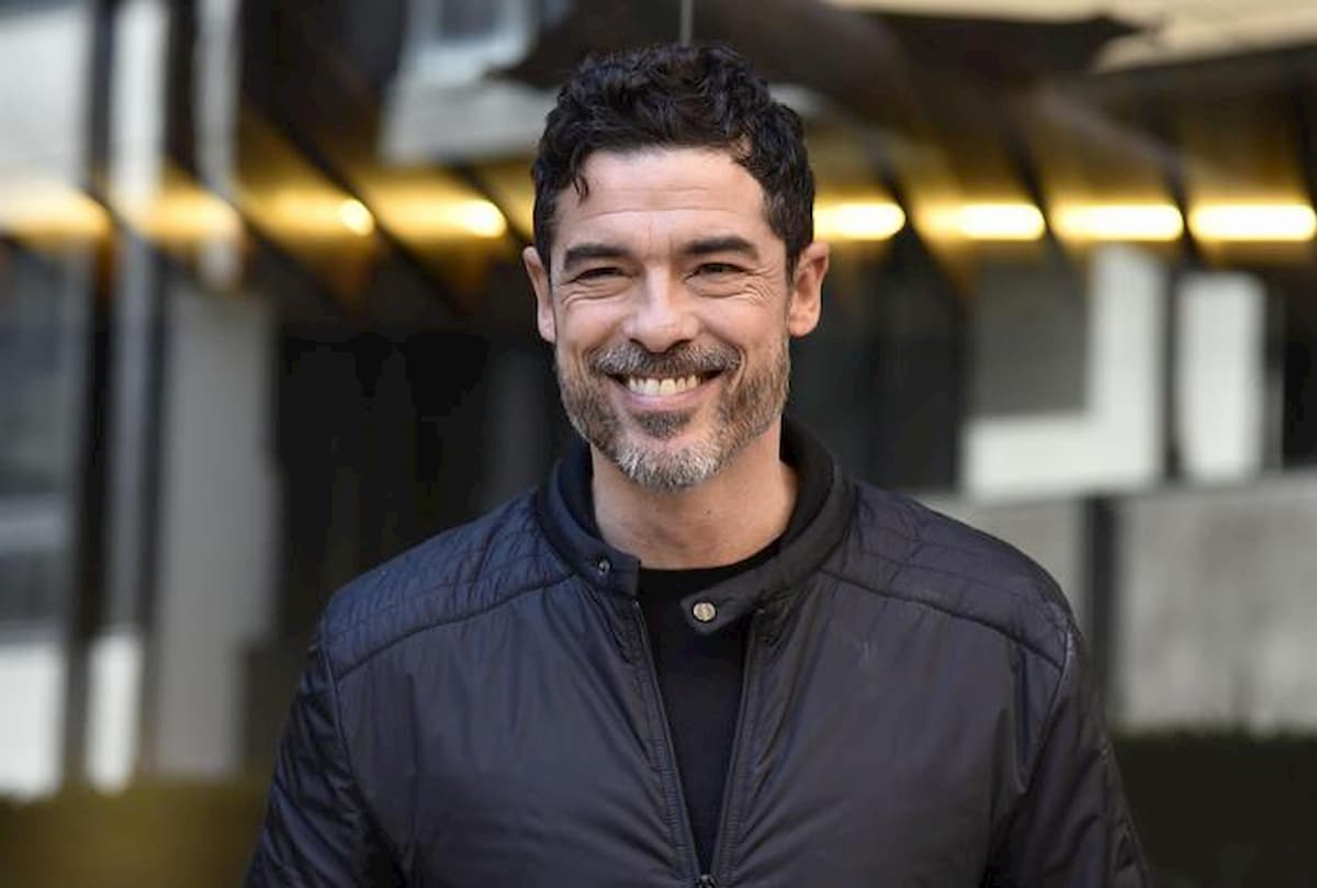 Alessandro Gassmann: "Chi non fa il vaccino non dovrebbe entrare in ristoranti, bar e teatri..."