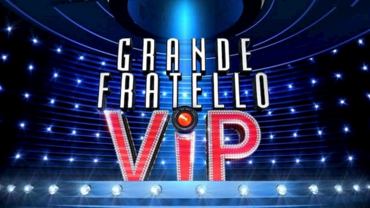Grande Fratello Vip, Adriana Volpe ai coinquilini: "Quanto è cambiato il mondo da quando siamo entrati"