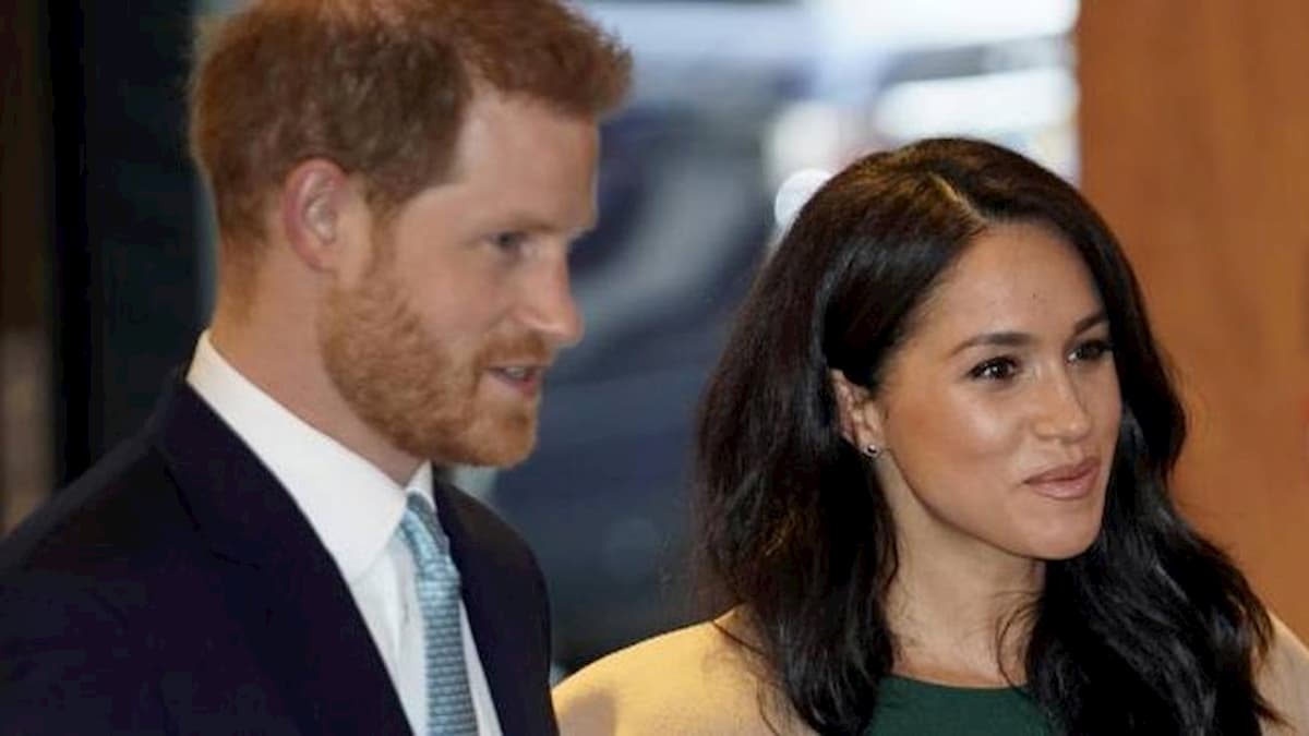 Meghan Markle ha proibito a Harry di tornare dal Principe Carlo positivo al coronavirus